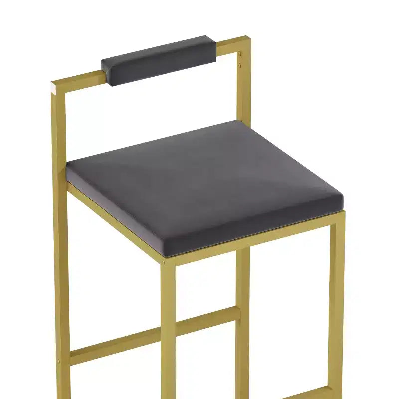 Sgabello da bar grigio in velluto altezza bancone, struttura in metallo dorato, schienale basso, senza braccioli, 1 posto