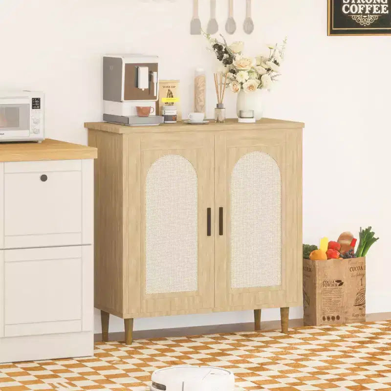 Credenza a buffet da 30" – Nero/Legno, frontale in rattan, gambe in legno massiccio