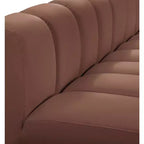 Divano modulare con trapuntatura a canale in similpelle color Cognac, 1 posto